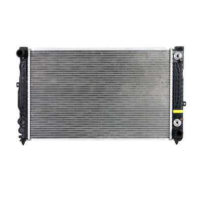 Ein guter Preis. Konstruktion von Auto-Ersatzteilen Kühlsystem Kühler für AUDI A4 A6 VW passat 8D0121251BB Online